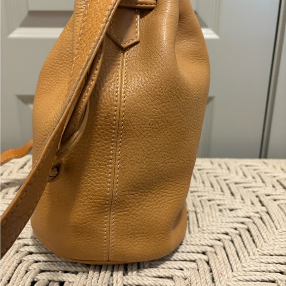 Coach Sonoma Leather Drawstring Bucket Bag - Picture 4 of 8